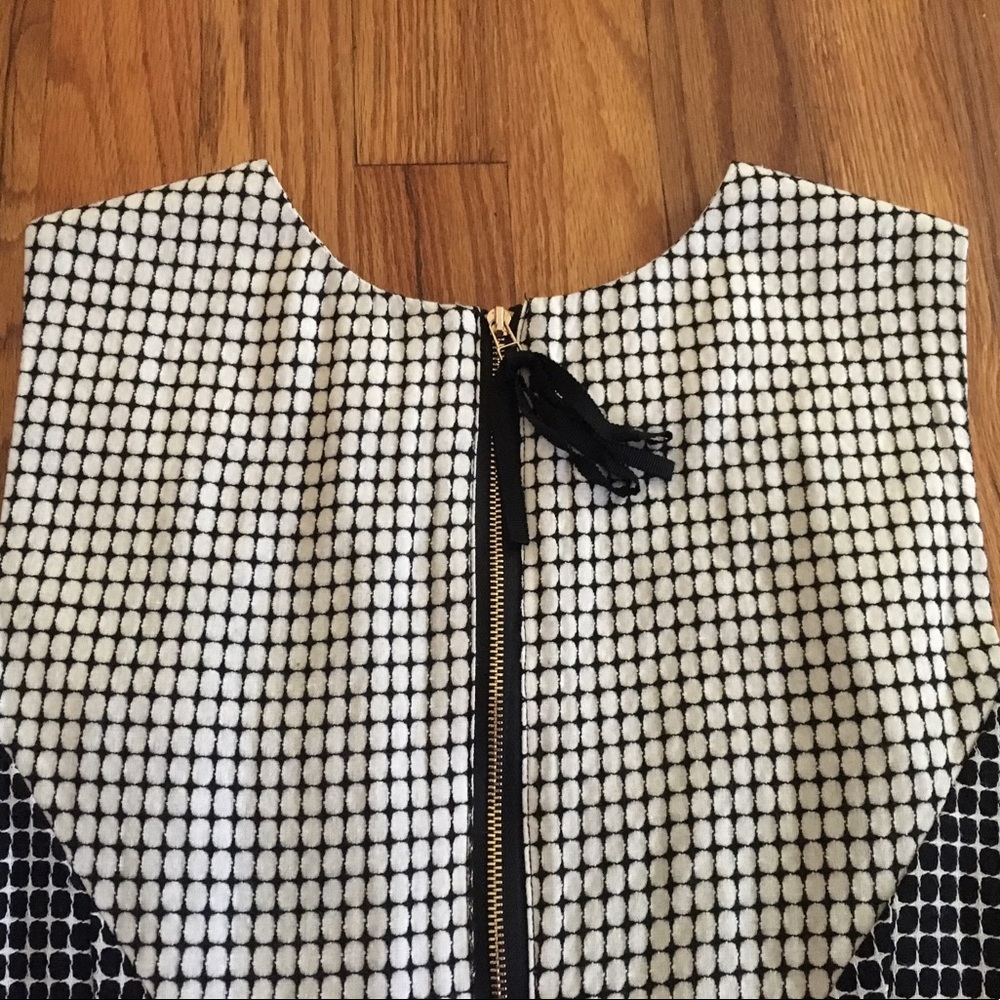 ModCloth Textured Sheath Dress - Picture 6 of 6